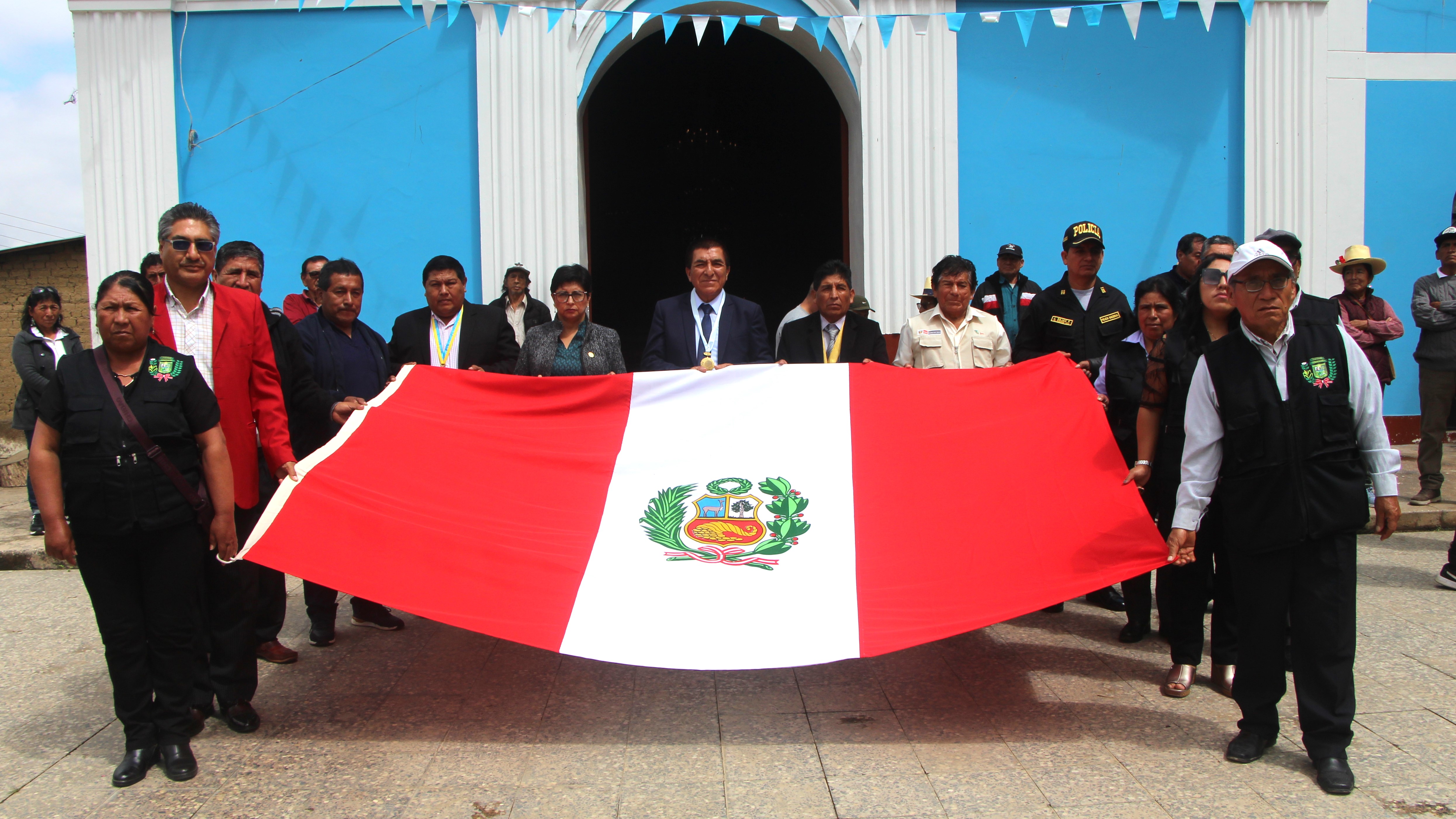 UGEL N° 10 PARTICIPA EN EL 205° ANIVERSARIO DEL DISTRITO DE ATAVILLOS BAJO